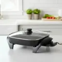 Sartén Eléctrica Elite Gourmet EG2212 1200W 5.6L Versátil Gris